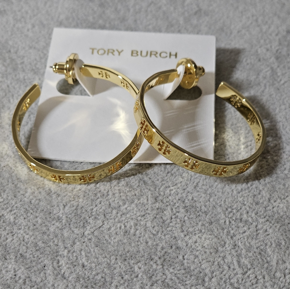 NWOT Toryburch hoop Earrings